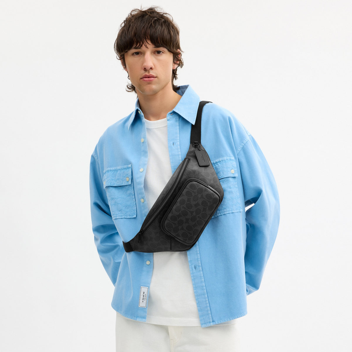 Travis Belt Bag 35 In Signature Canvas
