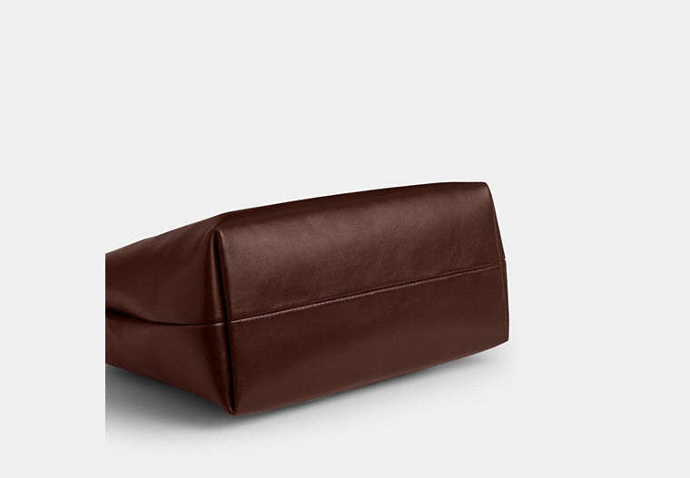 Station Carryall Bag