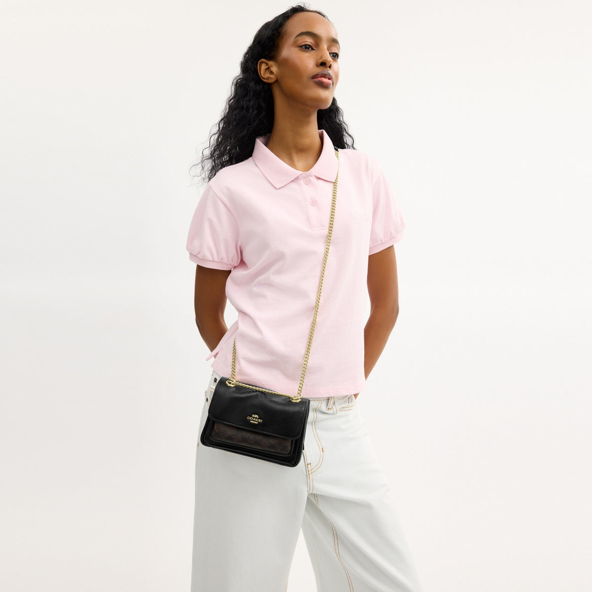 Elodie Crossbody Bag 18 In Signature Canvas