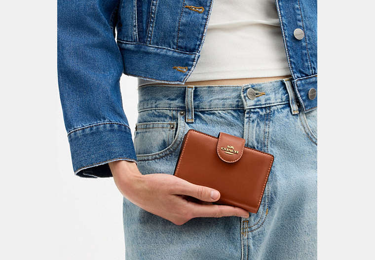 Medium Corner Zip Wallet