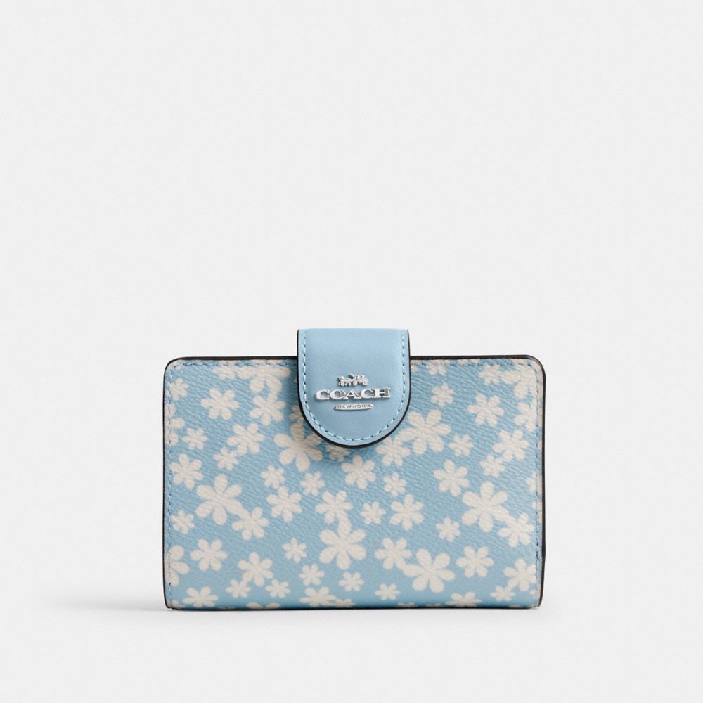 Medium Corner Zip Wallet In Loved Leather