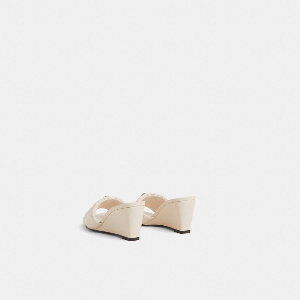 Restored Emma Wedge With Quilting