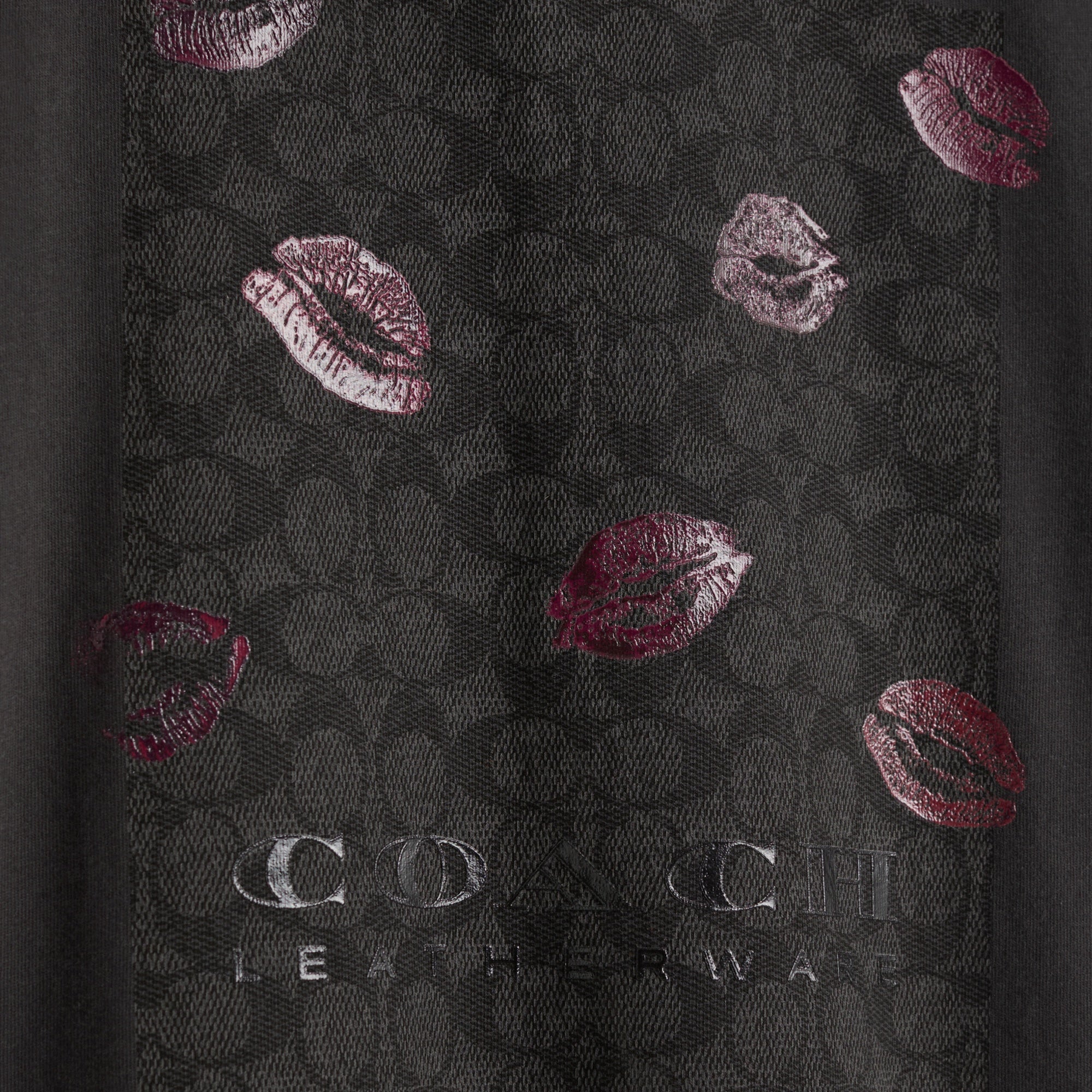 Restored Signature Square Kiss Print T-Shirt
