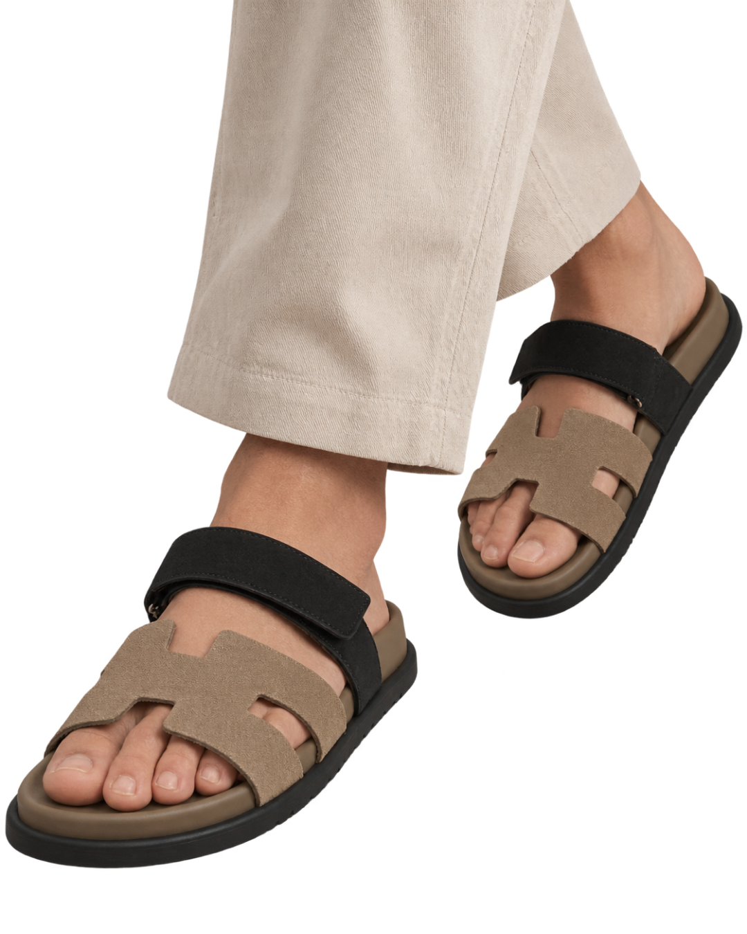 Chypre sandal in Étoupe / Noir