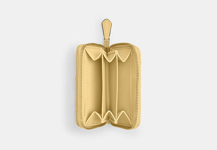 Essential Small Zip Around Card Case With Pillow Quilting
