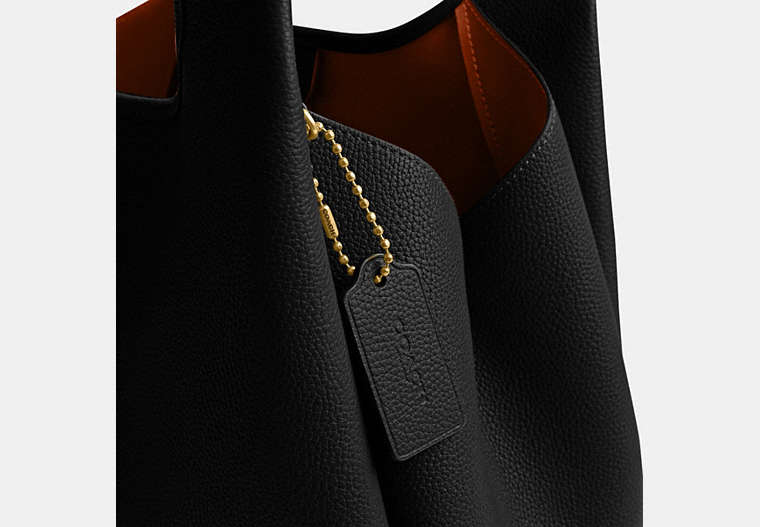 Lana Shoulder Bag