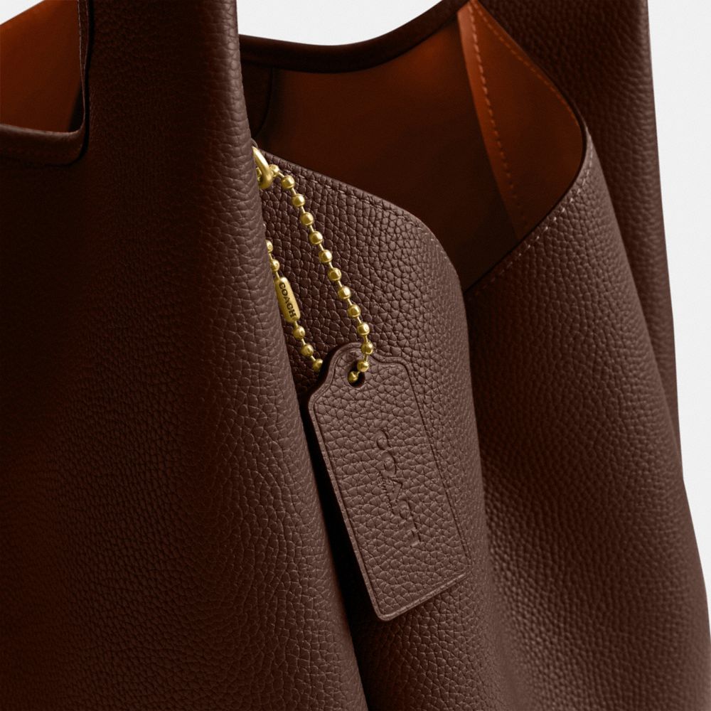 Lana Shoulder Bag
