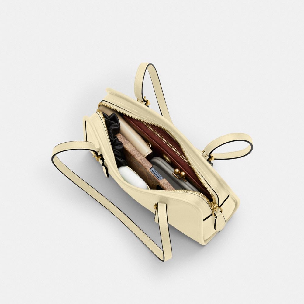 Swing Zip Bag
