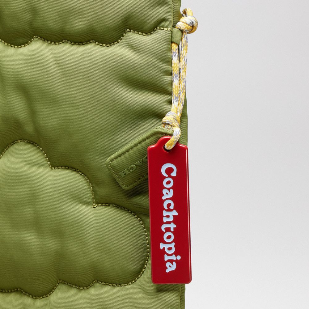 Coachtopia Loop Flat Tote With Cloud Quilting