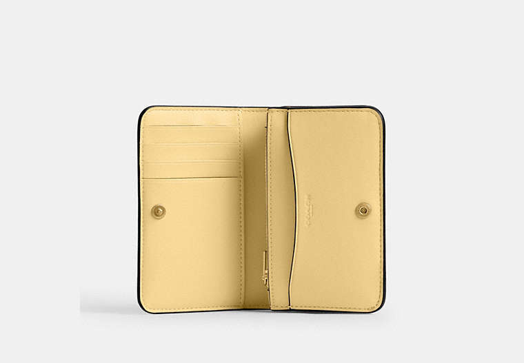 Essential Slim Card Case