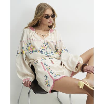 Cream Floral Embroidered Shorts
