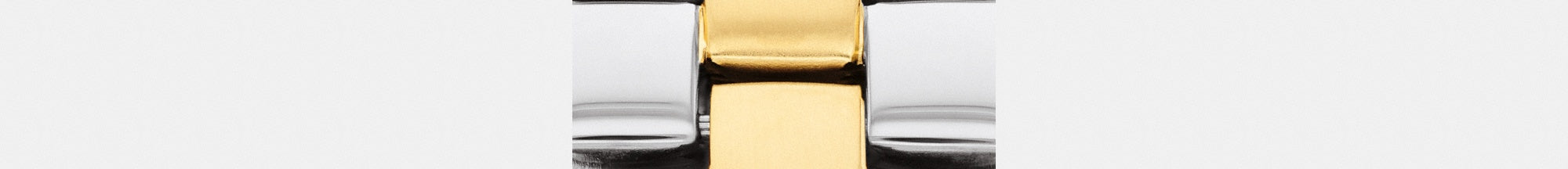 Liz Watch, 30 Mm X 22 Mm