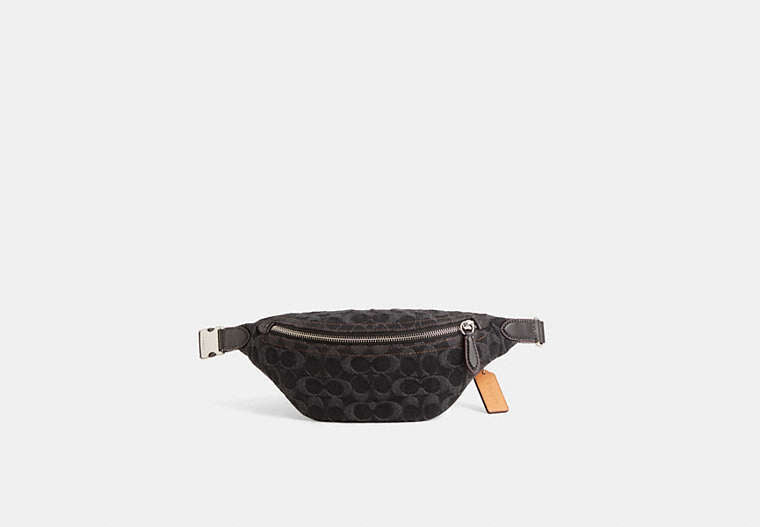 Restored Charter Belt Bag 7 In Signature Denim