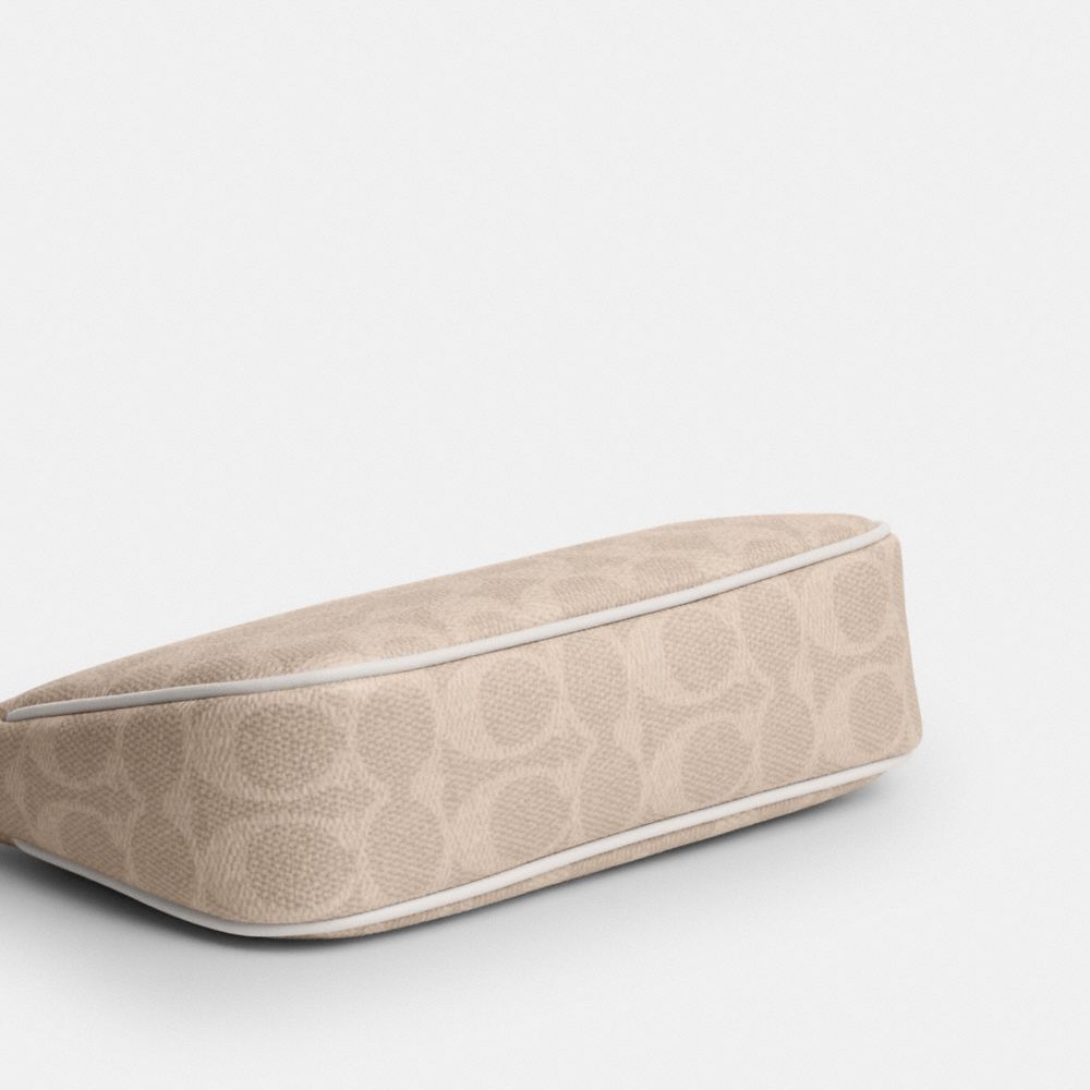 Nolita 19 In Signature Canvas