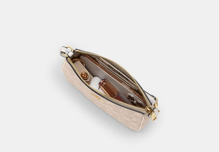 Nolita 19 In Signature Canvas