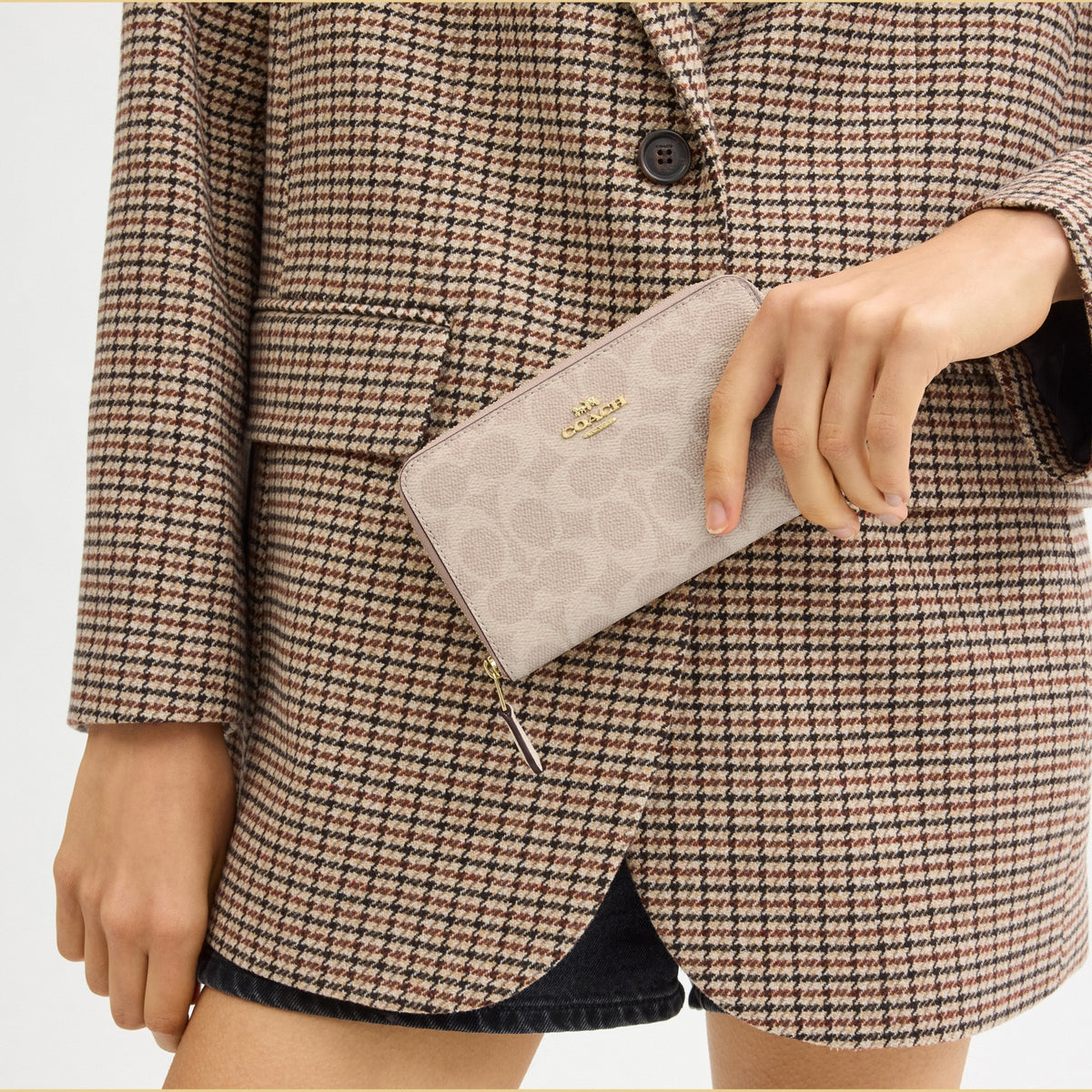 Medium ID Zip Wallet In Signature Canvas