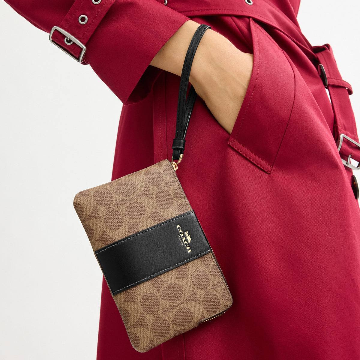 Corner Zip Wristlet In Signature Canvas With Stripe