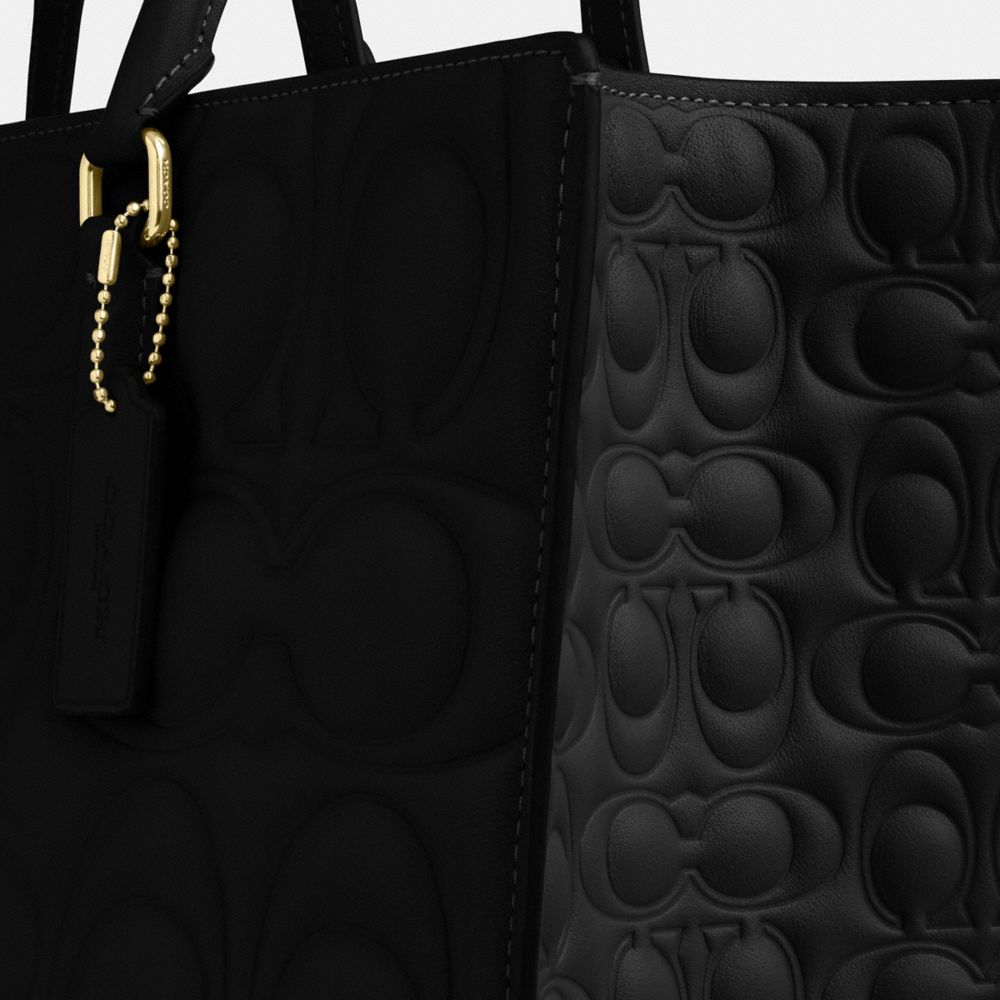 Maggie Tote Bag In Signature Leather