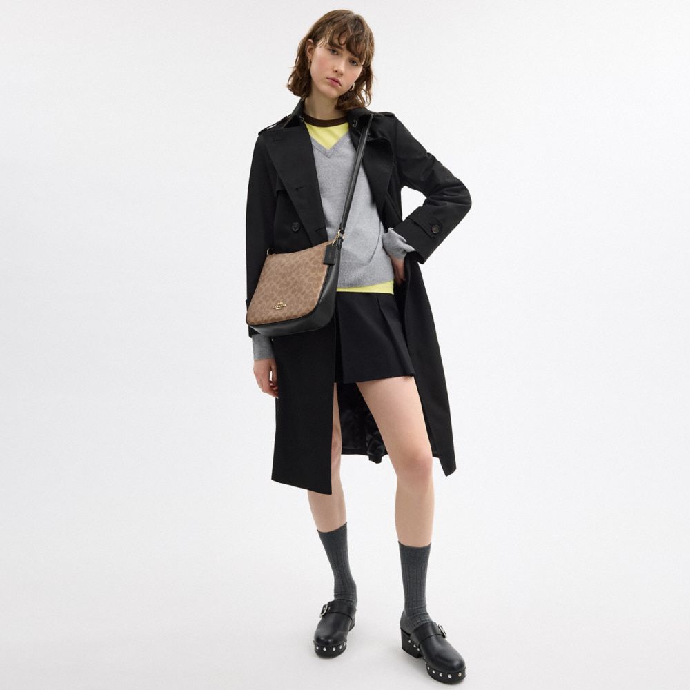 Ellie File Bag In Signature Canvas