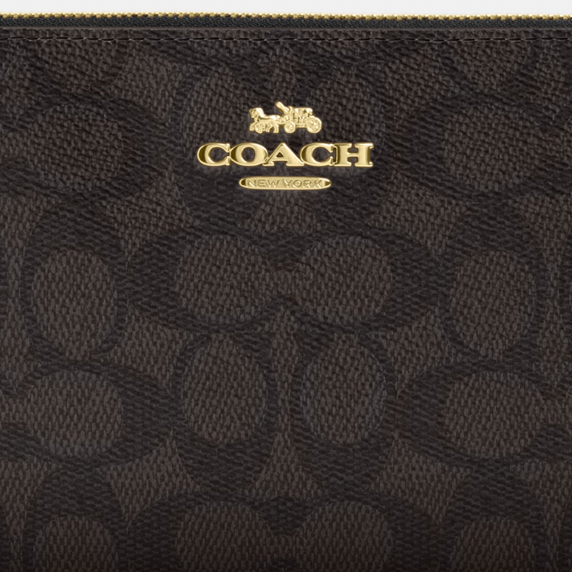 Large Corner Zip Wristlet In Signature Canvas