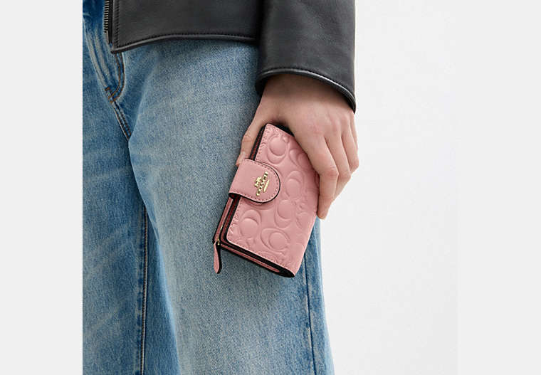 Medium Corner Zip Wallet In Signature Leather