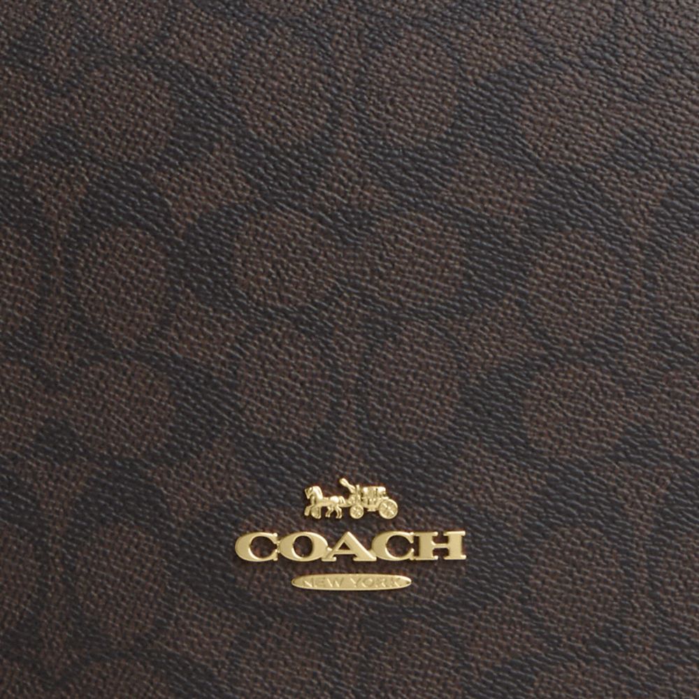 Quinn Bag In Signature Canvas