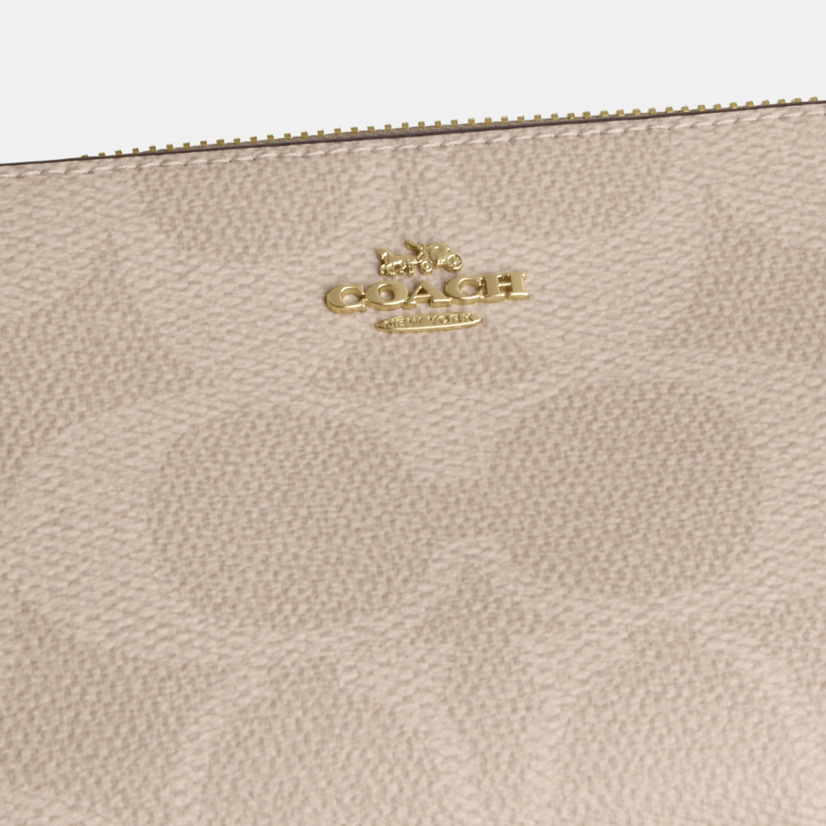 Nolita 19 In Blocked Signature Canvas
