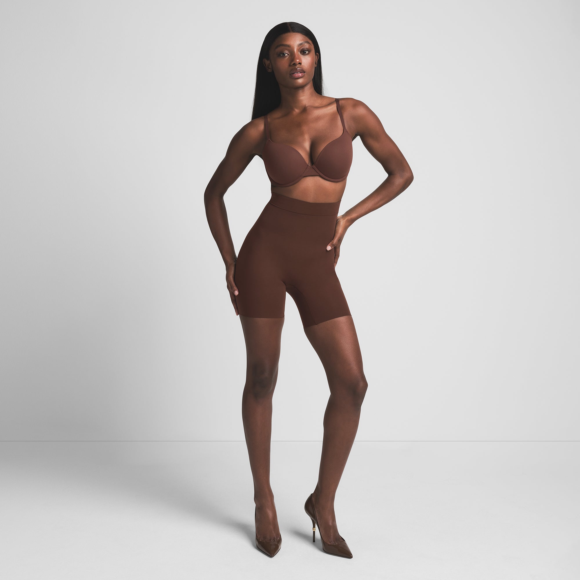 Sheer Seamless High-waisted Mid Thigh Short