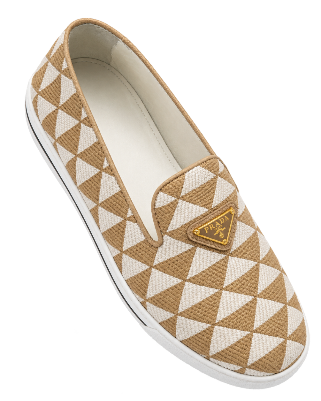 Embroidered fabric slip-on shoes
