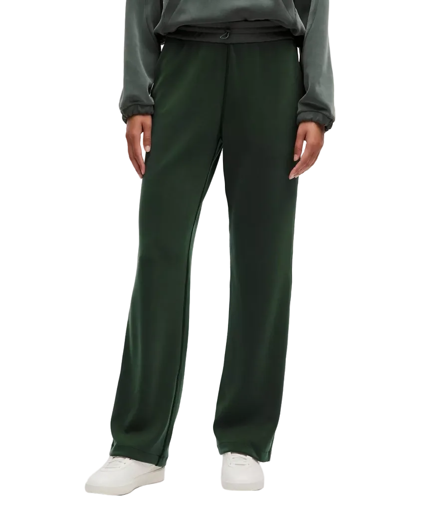 Lululemon Softstreme High-Rise Pant Short Rainforest Green