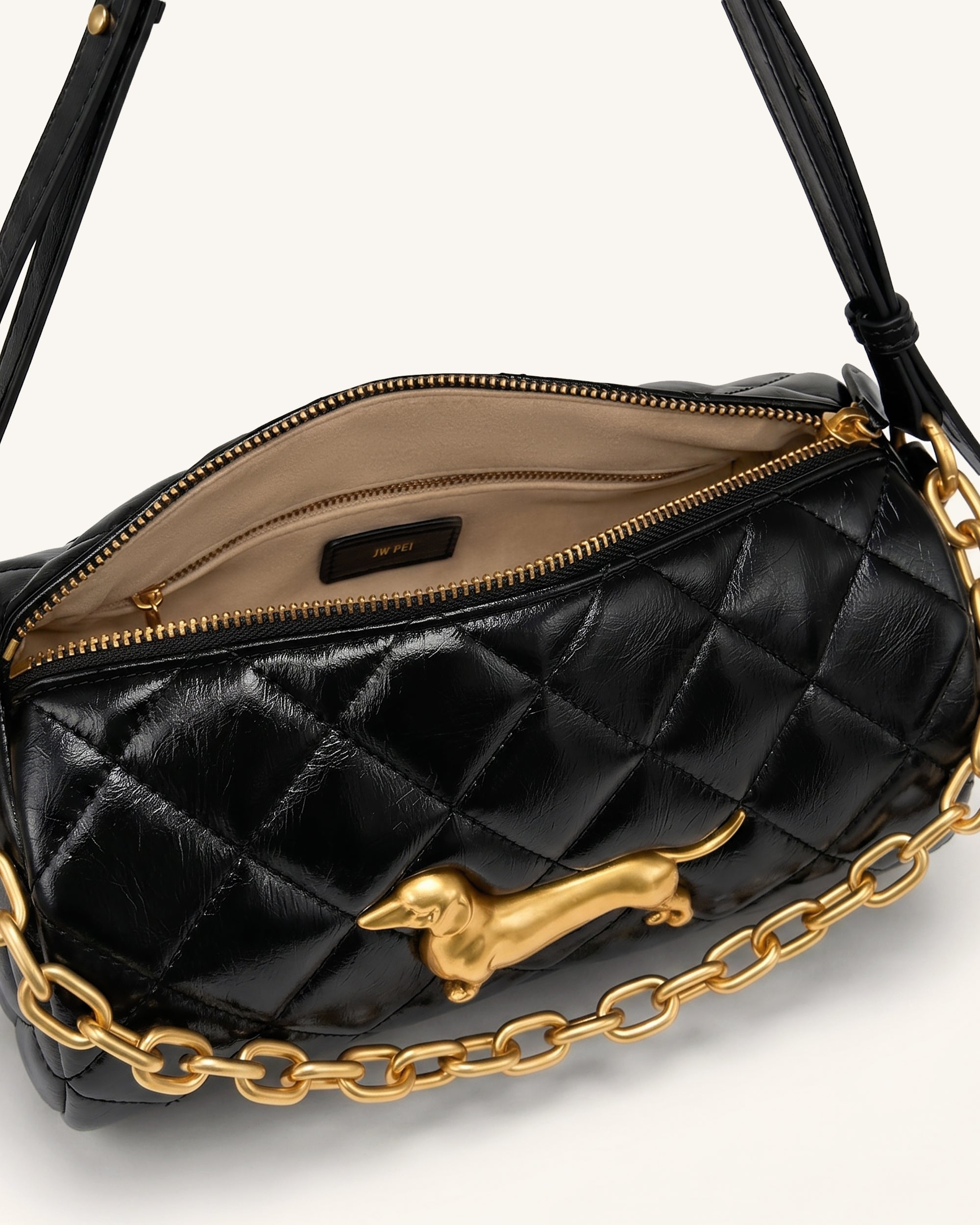 Lucienne Dachshund Quilted Chain Shoulder Bag - Black