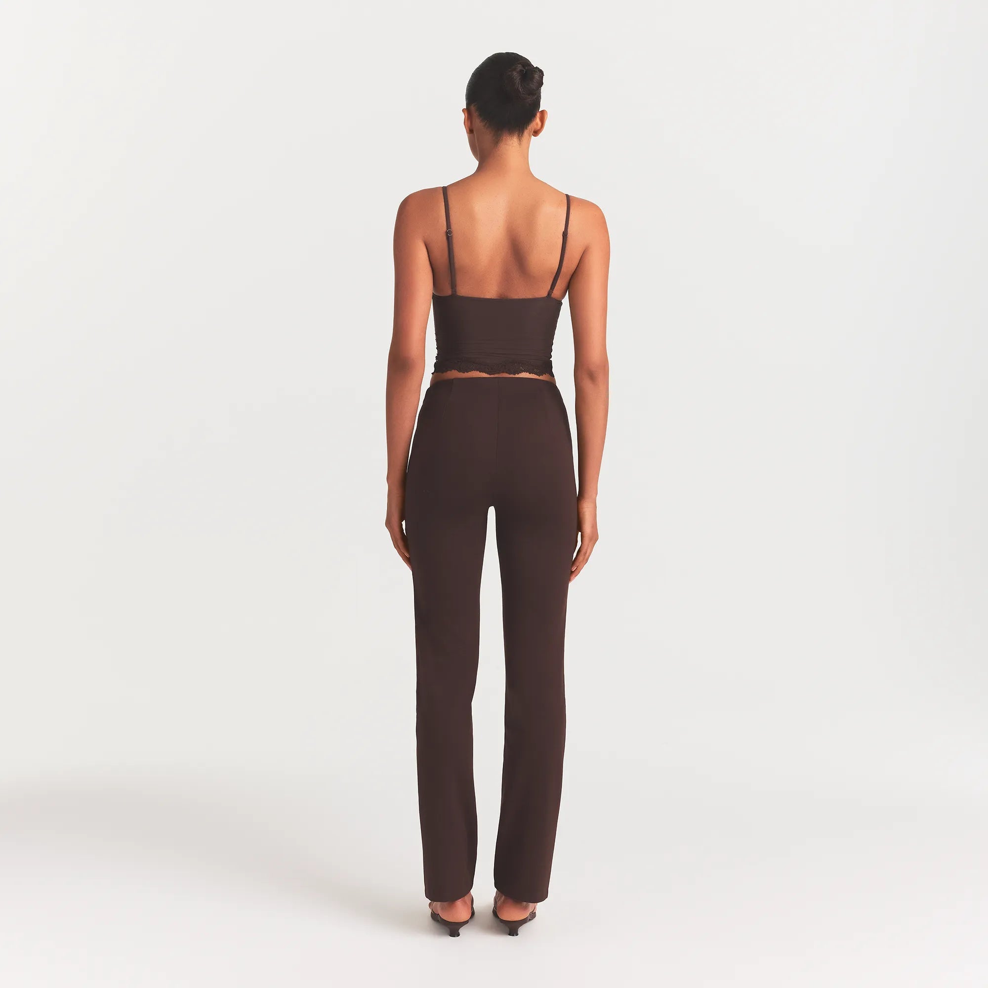 The Essential Collection High-waisted Pintuck Straight Pant