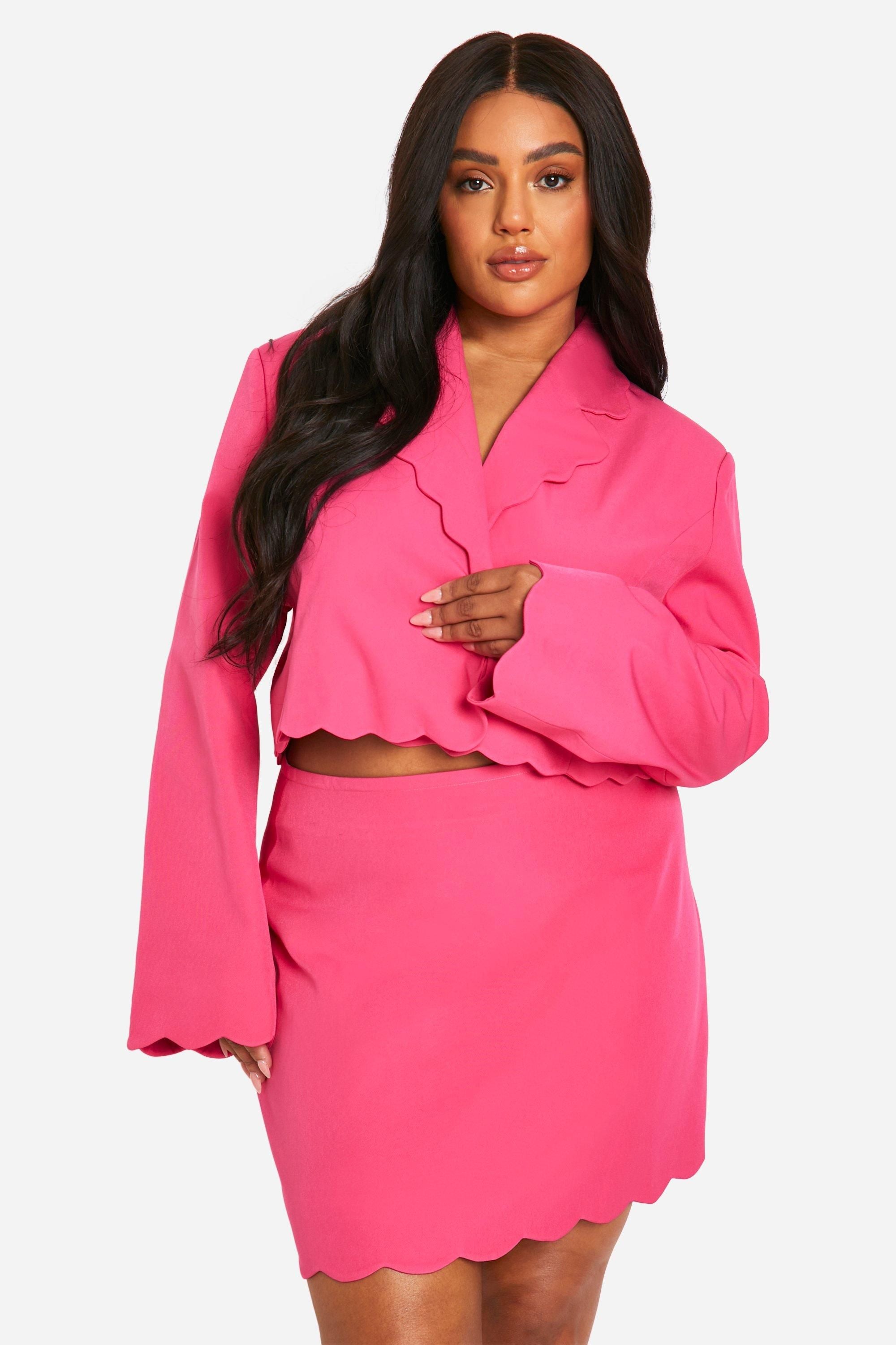 Plus Scallop Mini Skirt