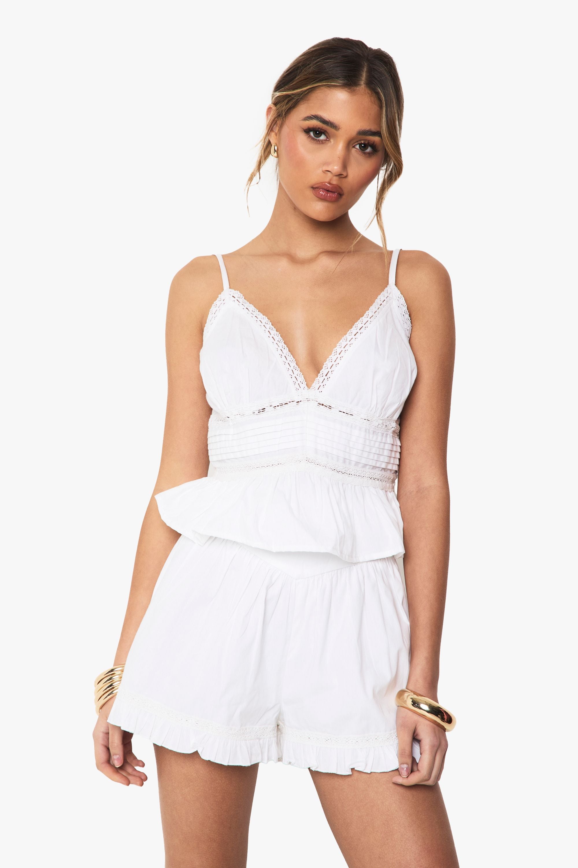 Lace Insert Frill Hem Flippy Short