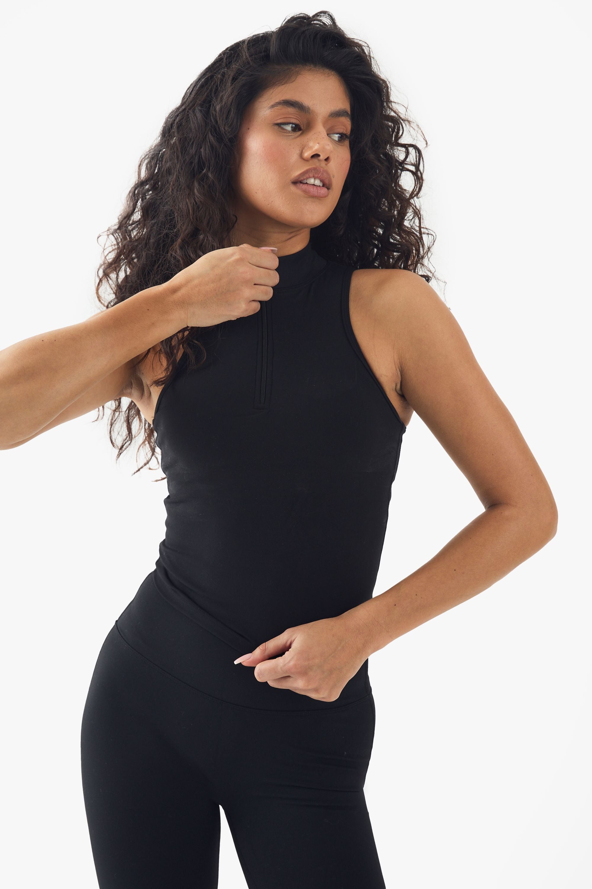 DSGN Studio Ultra Sculpt Padded Zip Racer Sports Bra