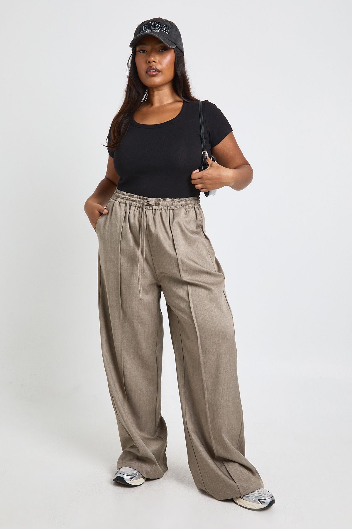 Plus Basic Rib Scoop Neck Fitted Short Sleeve Top