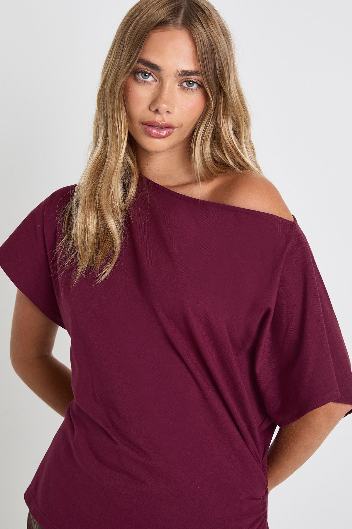 Ruched Side Off Shoulder T-shirt