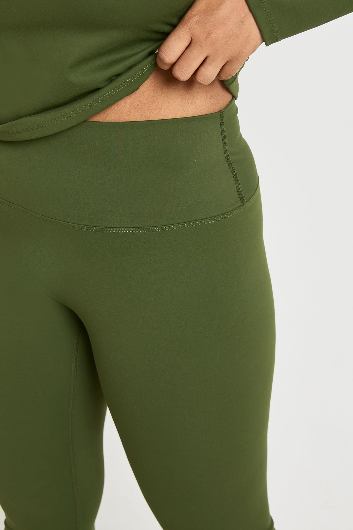 Plus Super Soft Sculpt Seam Detail Legging