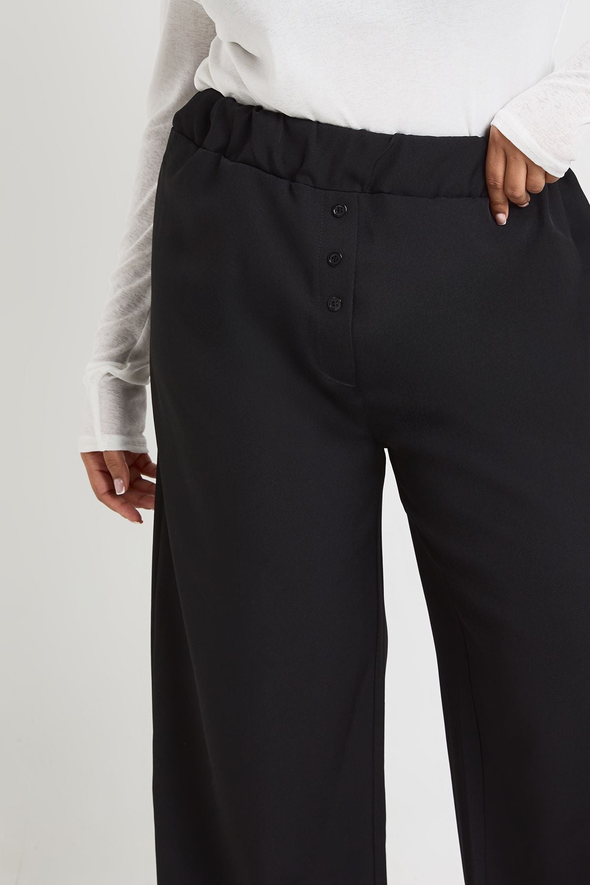 Plus Woven Pocket Button Down Elasticated Waist Trouser