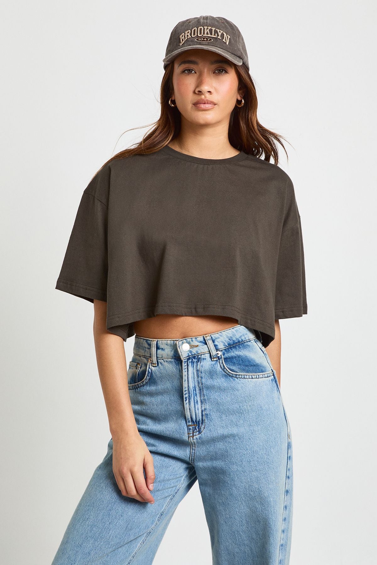 Basic Oversized Boxy Crop T-Shirt