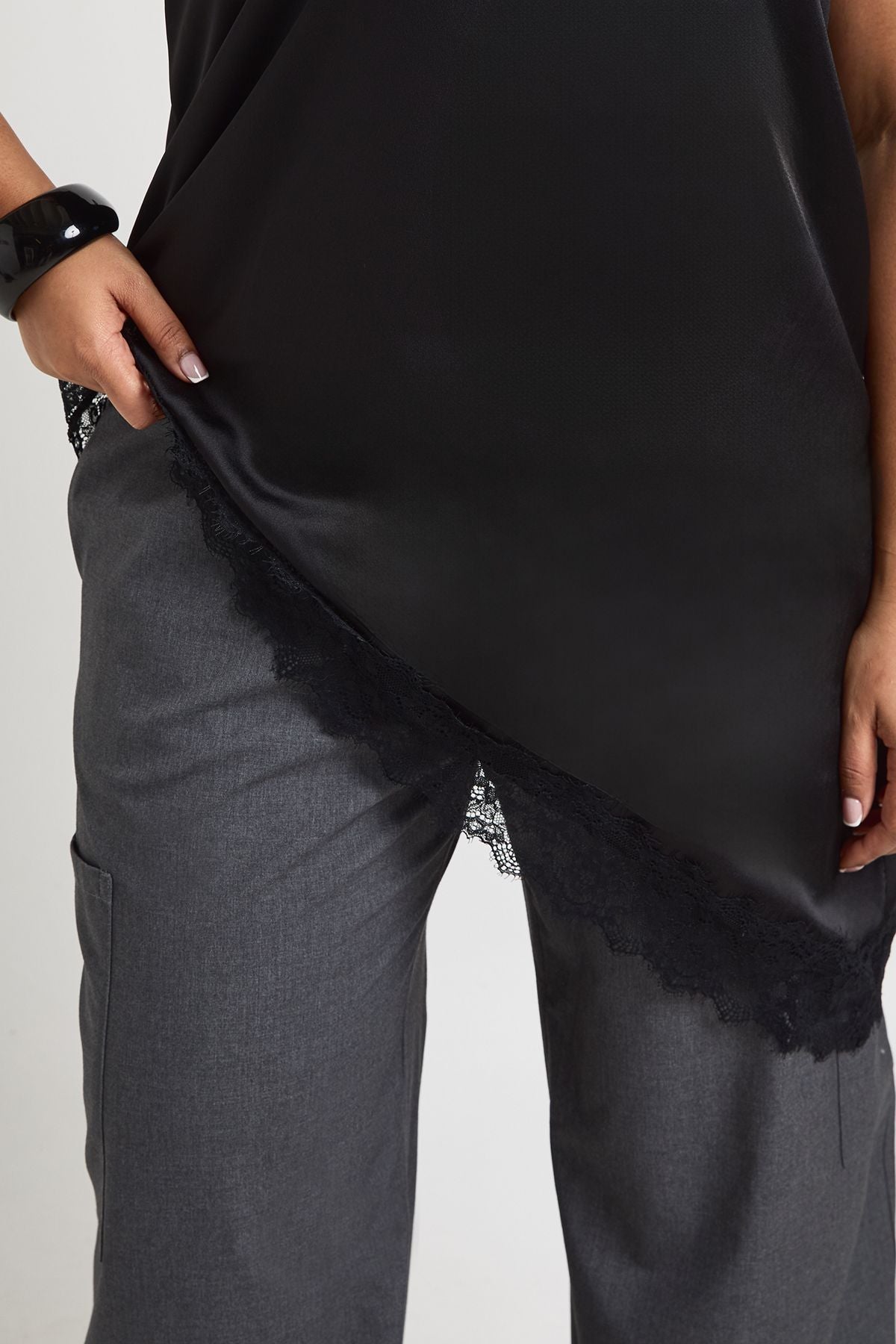 Plus Scoop Neck Asymmetric Hem Cami Top