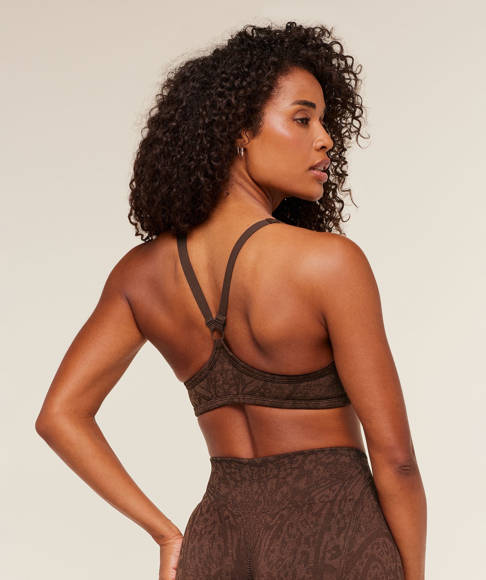 Gymshark Adapt Animal X Whitney Sports Bra - Archive Brown / Soft Brown