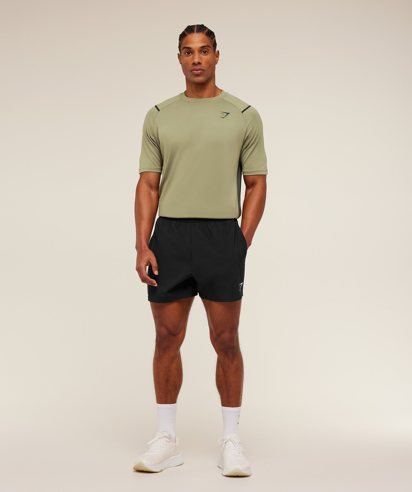 Gymshark Arrival Contrast T-Shirt - Grounded Green / Strength Green