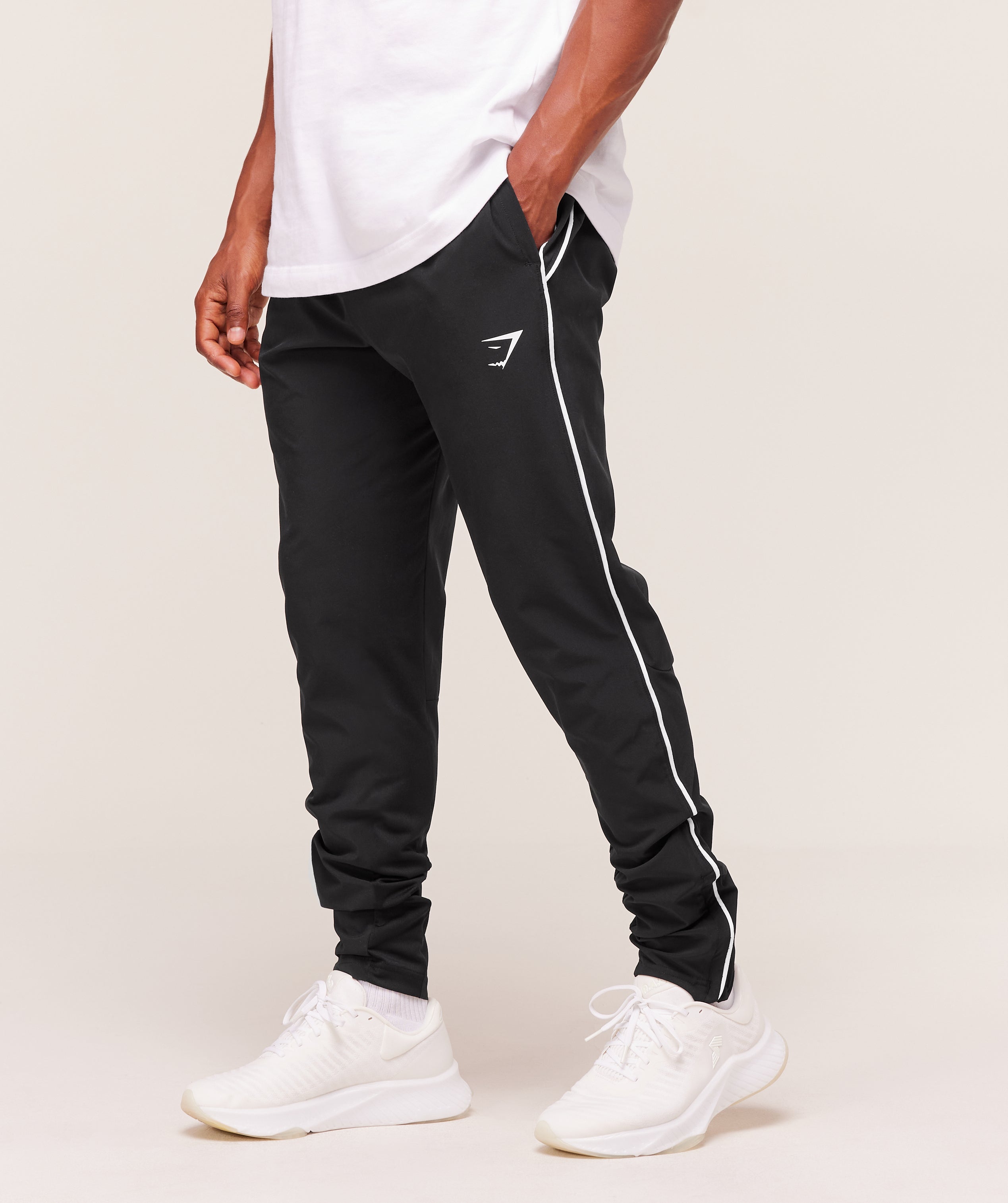 Gymshark Arrival Woven Block Joggers - Black