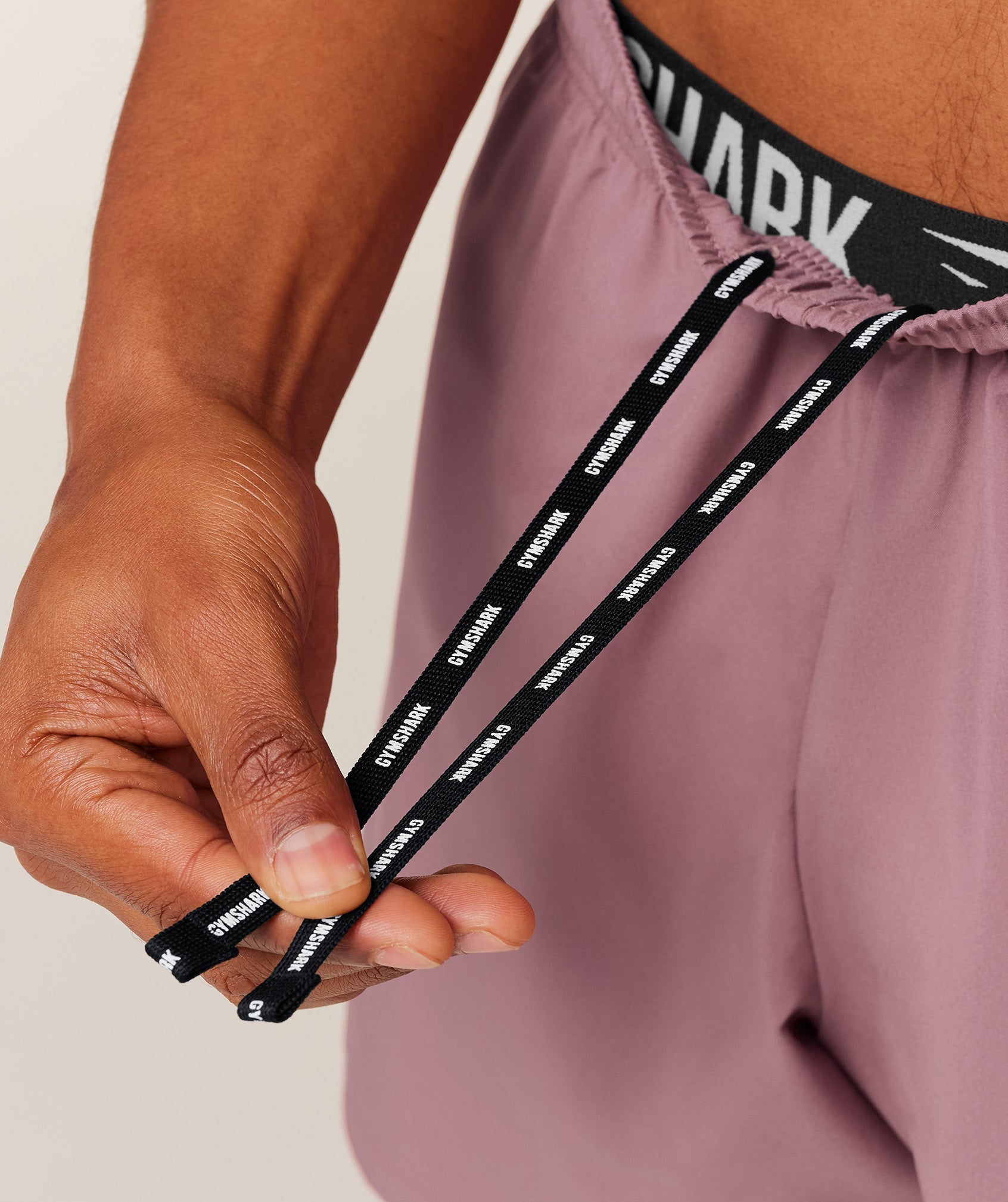 Gymshark Arrival 5" Shorts - Calm Pink