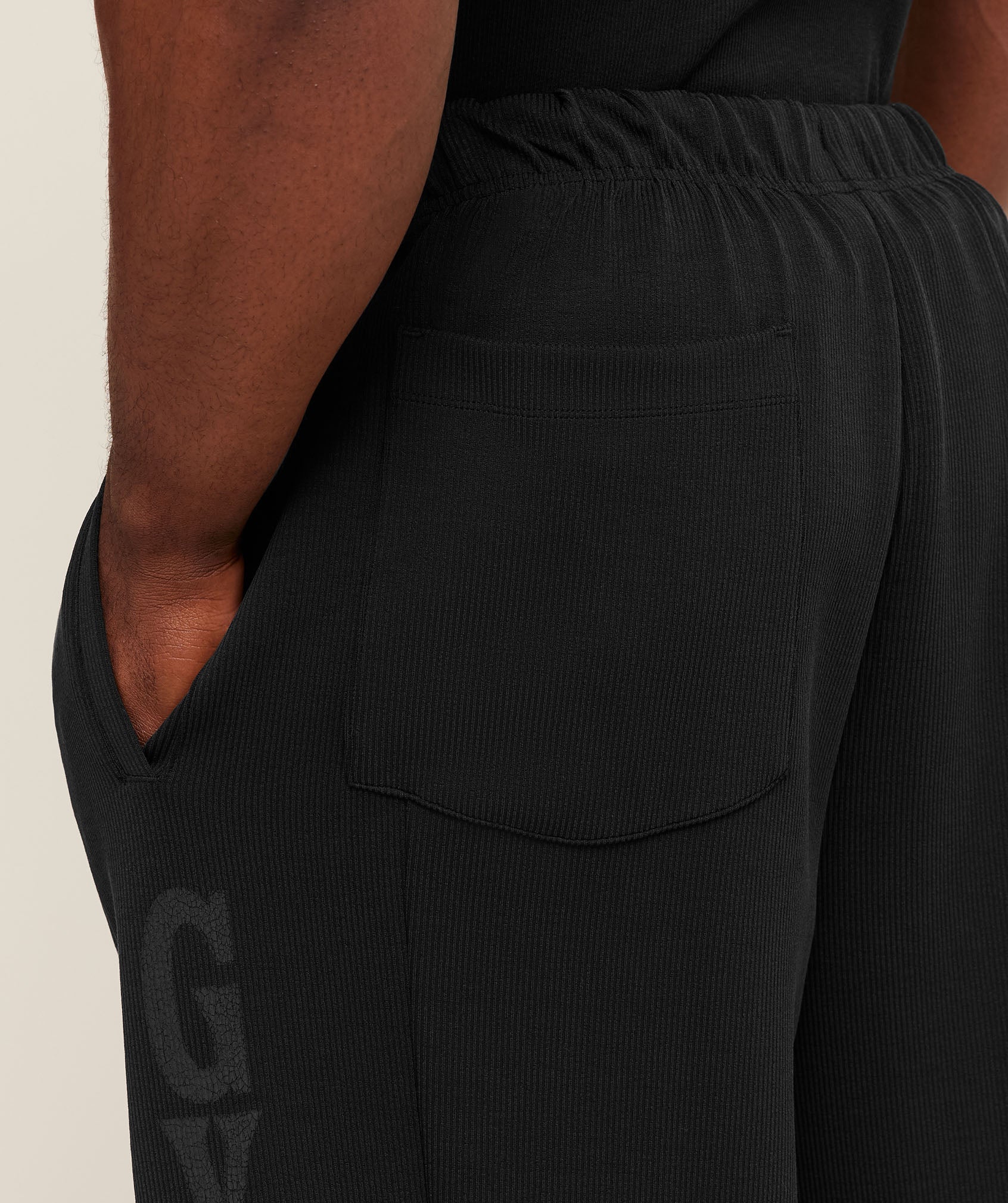 Gymshark Straight Leg Tracksuit Pant - Black