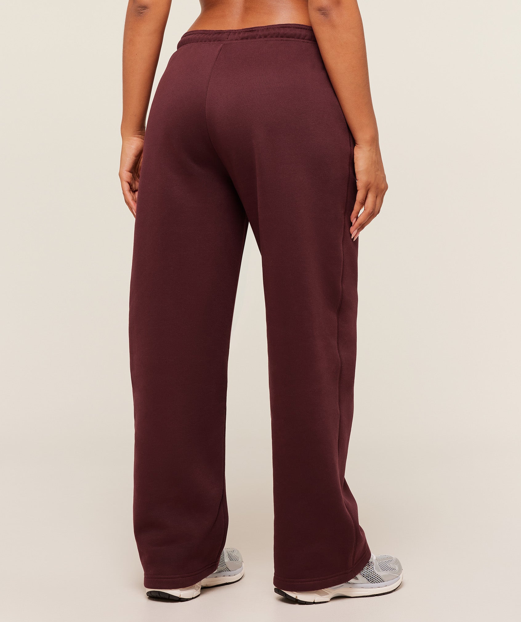 Gymshark Cosy Luxe Straight Leg Joggers - Rich Maroon