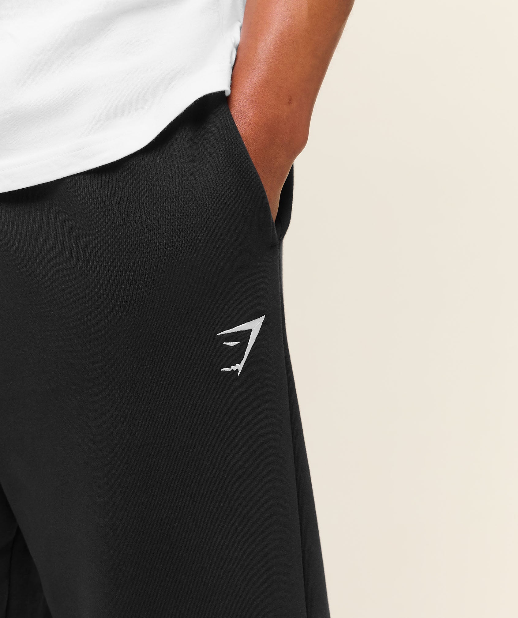 Gymshark Crest Straight Leg Joggers - Black