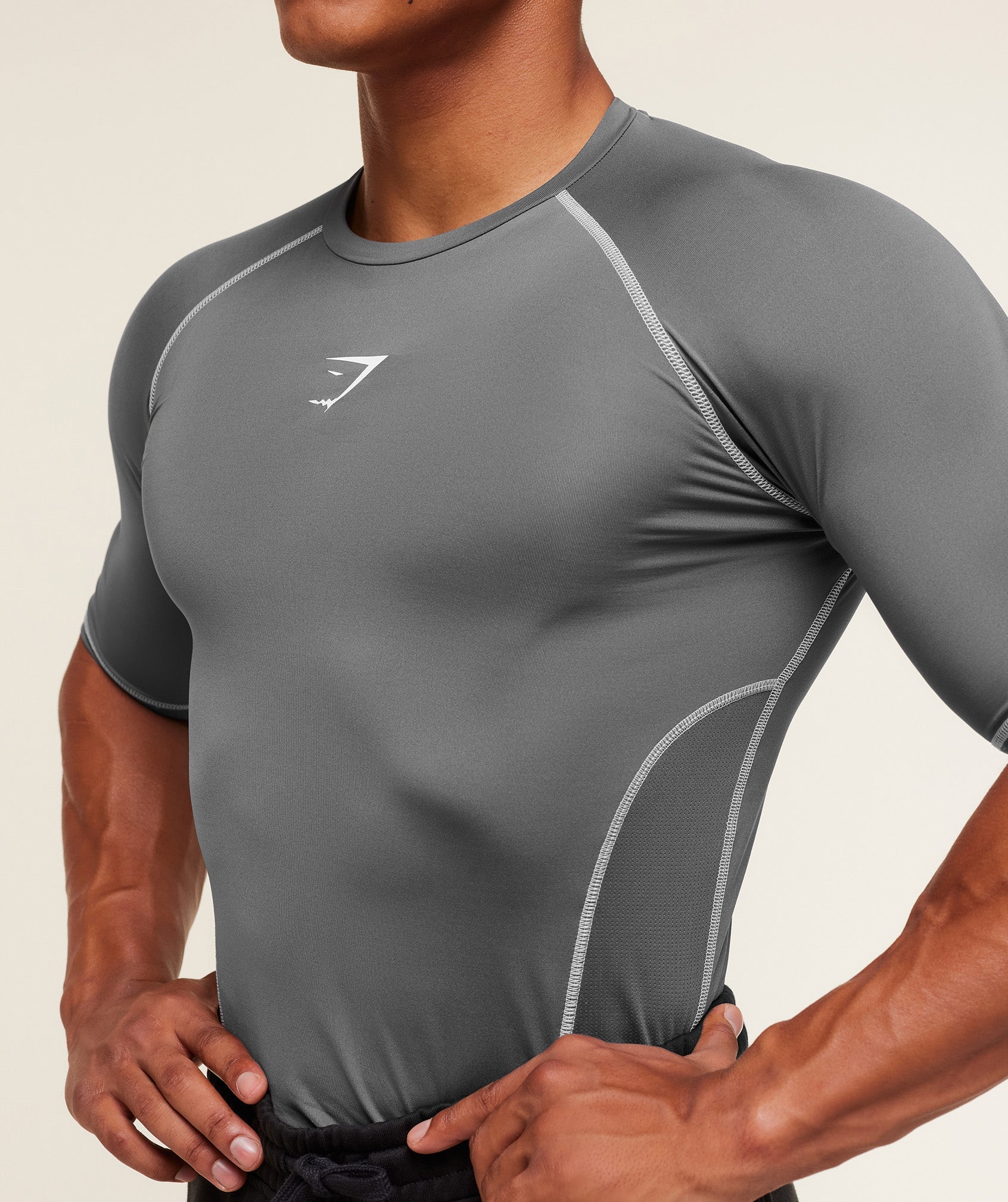 Gymshark Element Baselayer T-Shirt - Pitch Grey/White