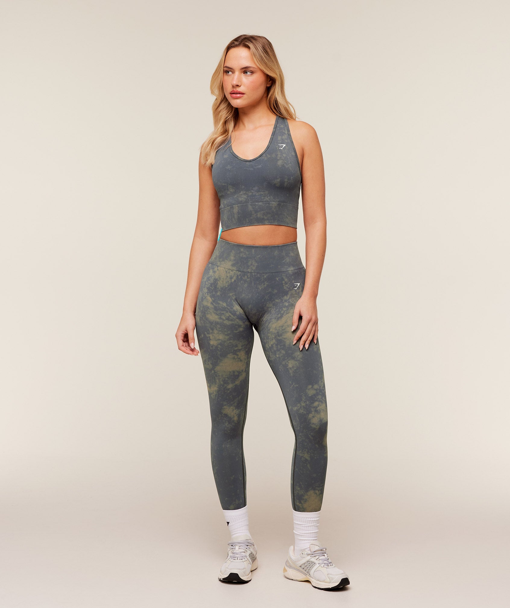Gymshark Washed Crop Tank - GS Onyx Grey Wash